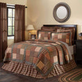 Queen Quilt J68003