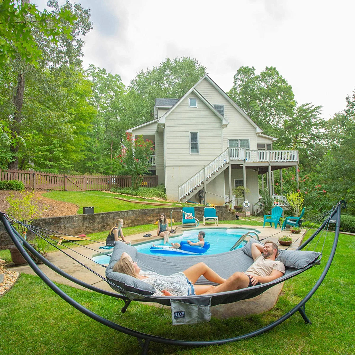 Charcoal Hammock Stand G745