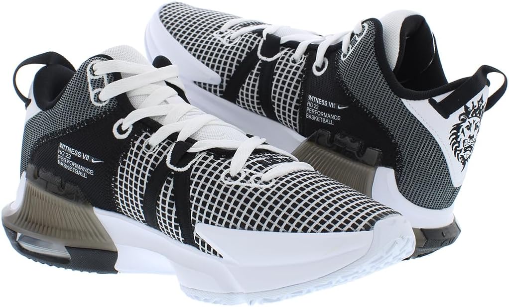 Basketball Shoes B242