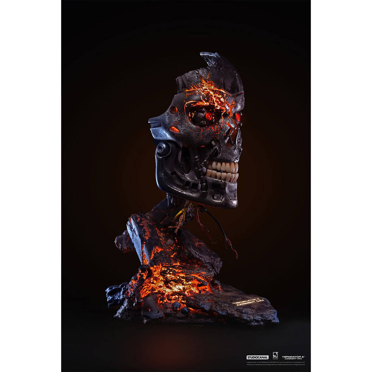 Battle Damaged Art Mask E681885