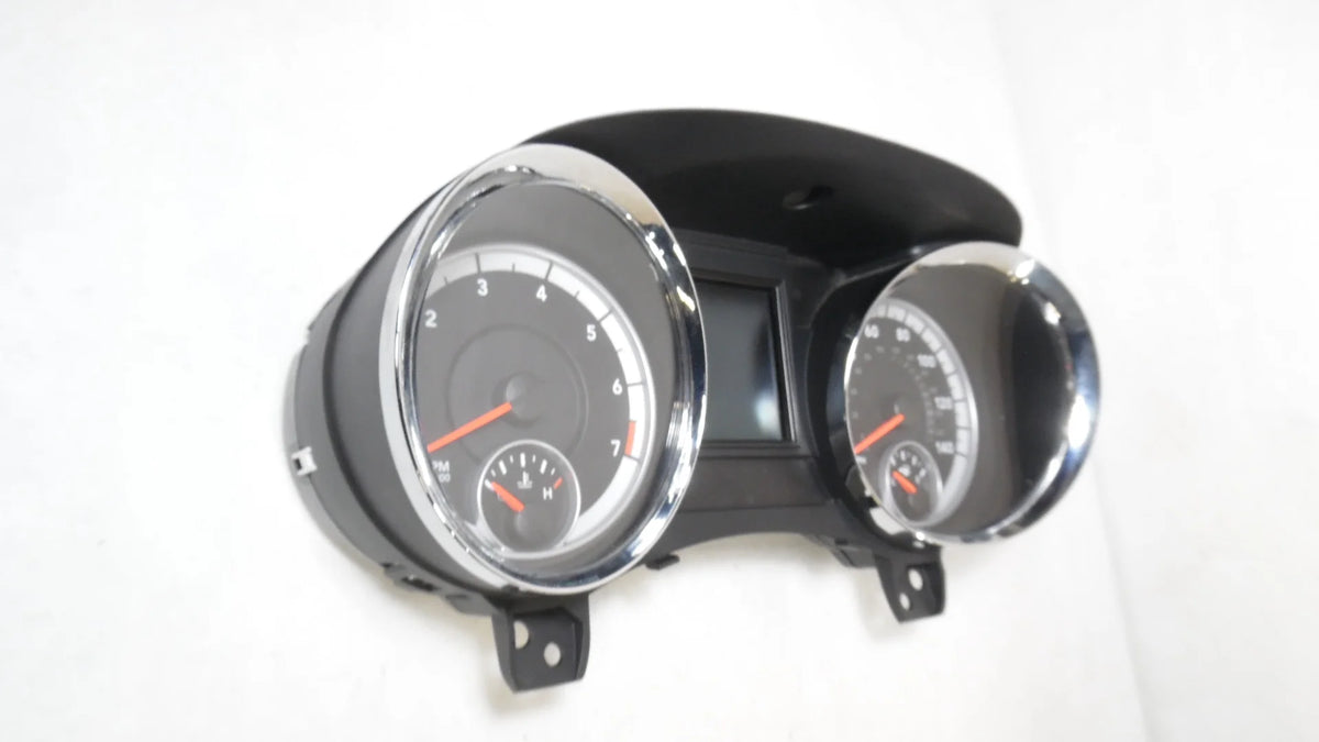 2013 Dodge Durango Speedometer Cluster MPH 3.6L OEM A899