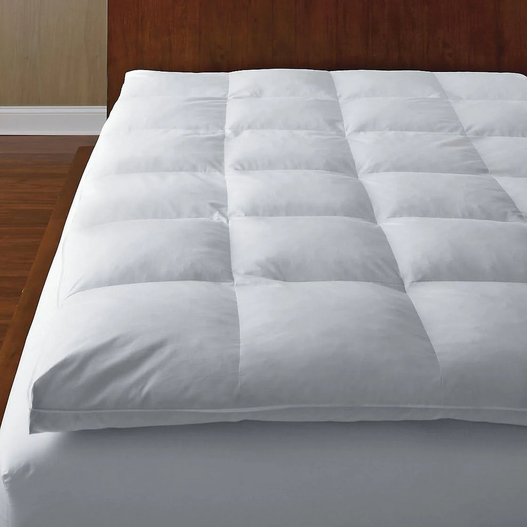 White Queen Down Alternative Cotton Featherbed C808883