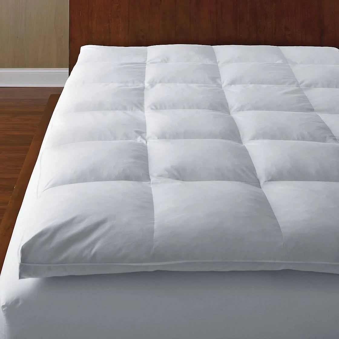 White Queen Down Alternative Cotton Featherbed C808883