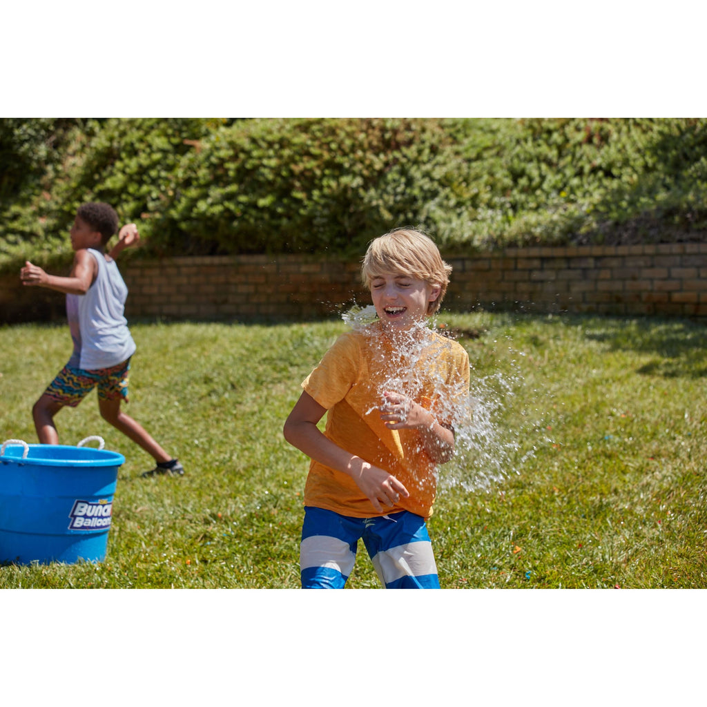 265 Rapid-Filling Self-Sealing Water Balloons (8 Pack) Q571146