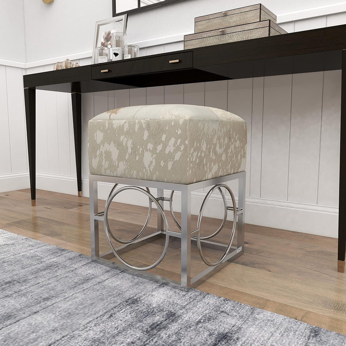 Silver Leather Stool D11997