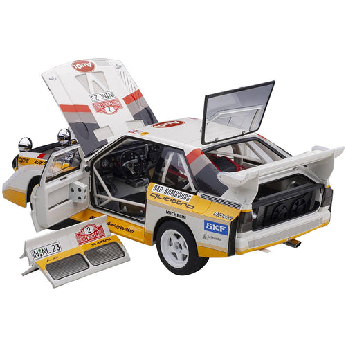 1/18 Model Car J33307